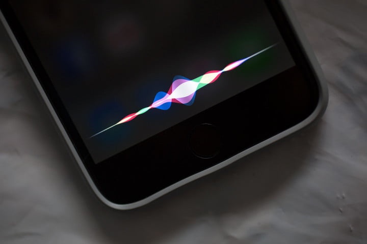 Suspende Apple programa de evaluación de respuestas de Siri