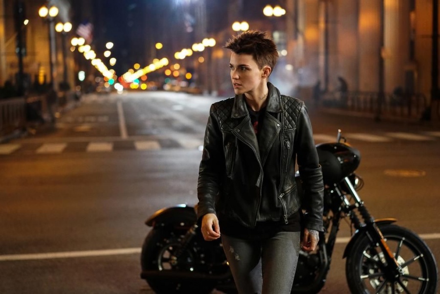 Ruby Rose alerta sobre los peligros de las redes sociales para los adolescentes