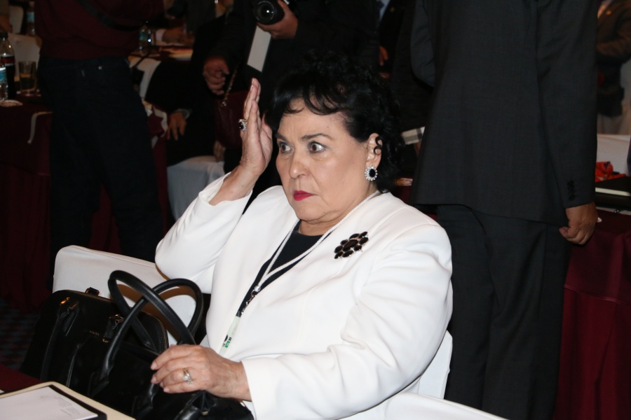 ‘A los hijos a veces hay que darles un manazo’: Carmen Salinas