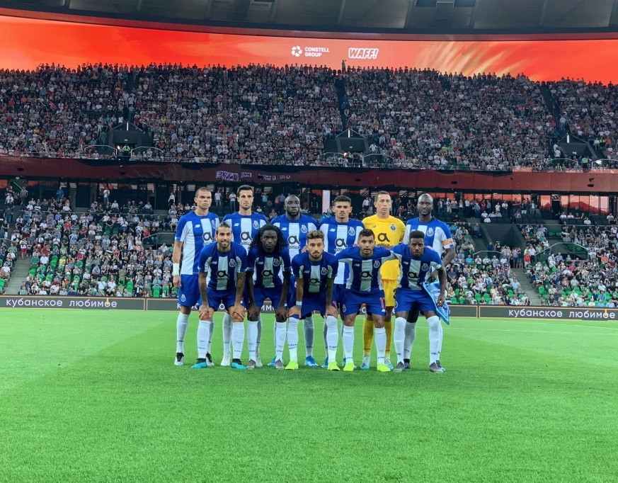 El Porto de ‘Tecatito’ y Marchesín, gana duelo rumbo a la Champions League