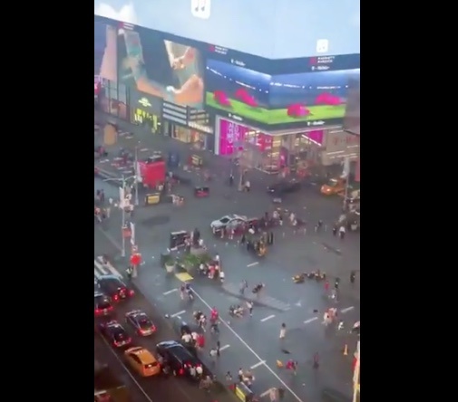 Falso tiroteo, provoca estampida en Times Square