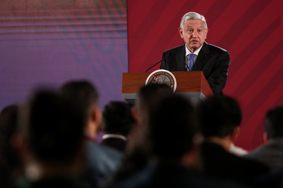 Llama López Obrador ampliar periodos ordinarios de sesiones del Congreso