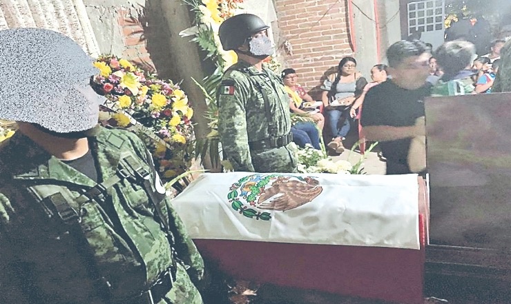 Despiden en Oaxaca a primer agente de la Guardia abatido