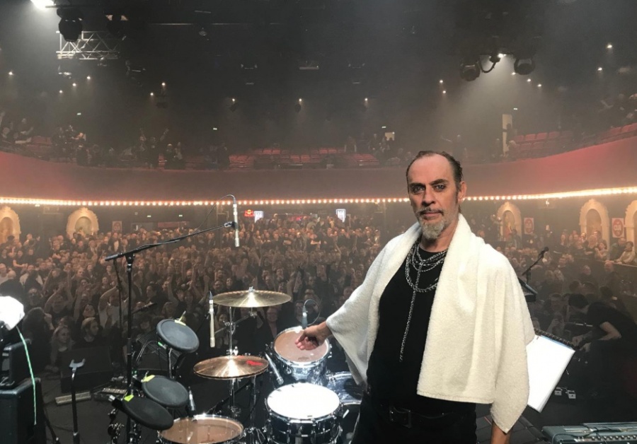 Peter Murphy hospitalizado tras ataque al corazón