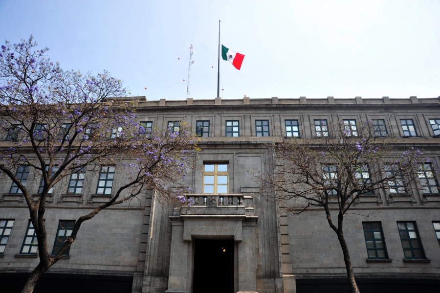 Se retiran manifestantes que bloqueaban la SCJN