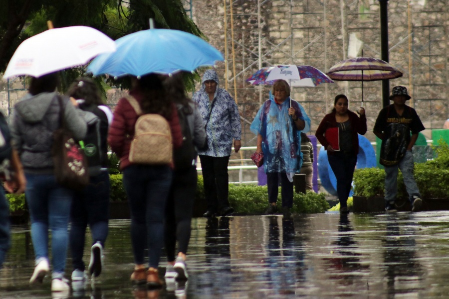 Pronostican lluvias fuertes y granizadas para el Valle de México