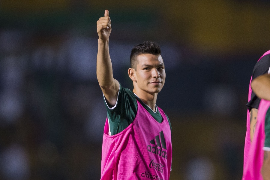 ‘Chucky’ Lozano llega al Napoli de Italia