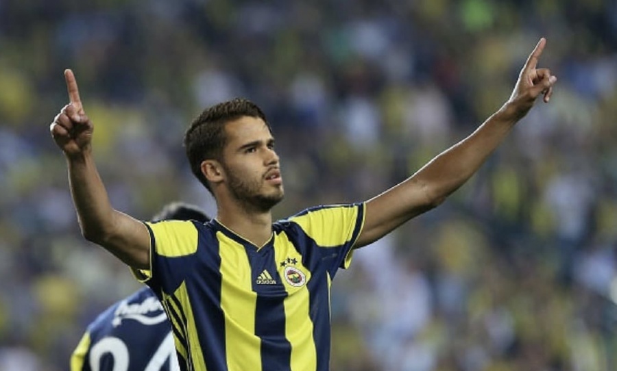 Diego Reyes regresa al futbol mexicano; lo quieren Tigres y América