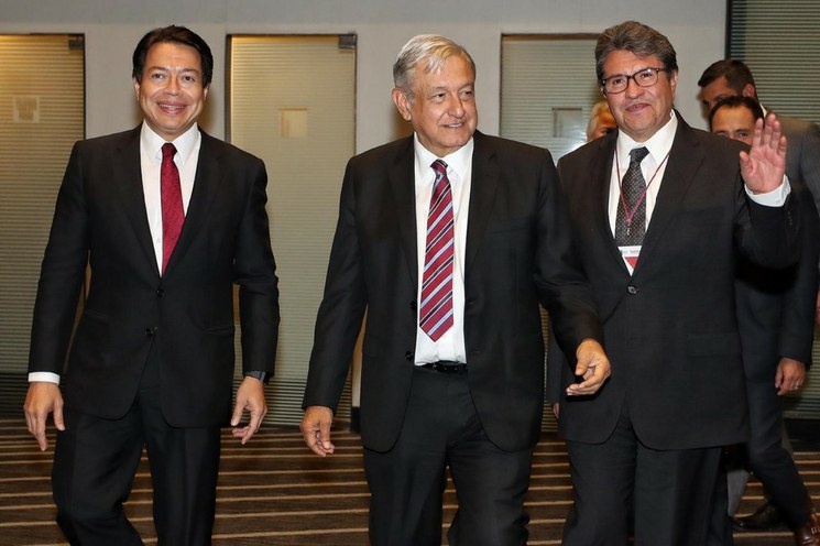 Se reúnen en privado legisladores de Morena y el Presidente Andrés Manuel López Obrador