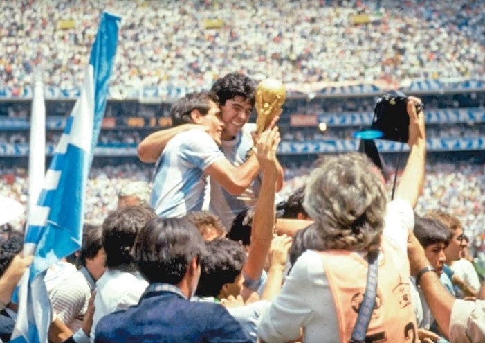 Olvidan a Maradona y Cristiano en presentación de logo del Mundial