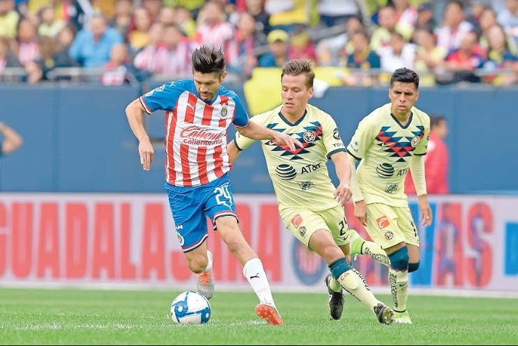 Tras Clásico, Oribe Peralta suma 11 meses sin anotar