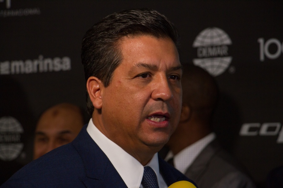 Cabeza de Vaca solicita apoyo del FBI para esclarecer homicidios en Nuevo Laredo