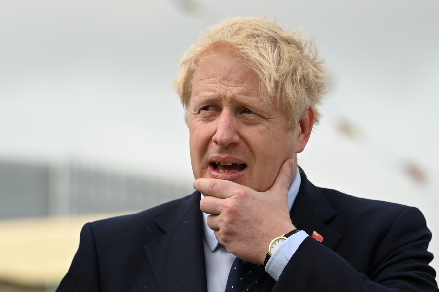 Niega Boris Johnson haber mentido a reina Isabel por crisis del Brexit