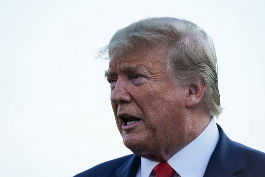 Trump pide investigar acuerdo entre Netflix y Obama