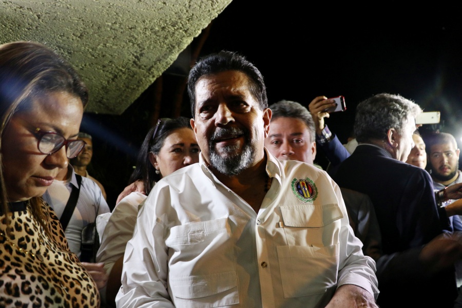 Liberan a vicepresidente del Congreso de Venezuela detenido en cuartel militar