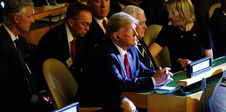 Llega Donald Trump de manera sorpresiva a cumbre sobre clima en la ONU