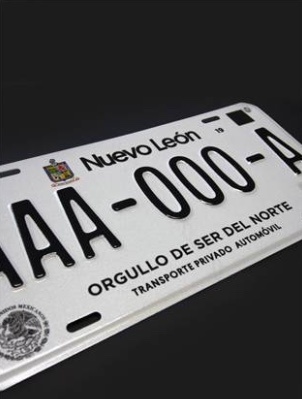 Entregan placas con la frase “Orgullo de Ser del Norte” en Nuevo León