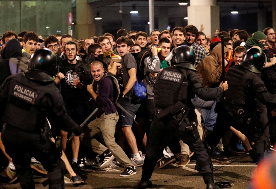 Protestas dejan 131 lesionados en Cataluña