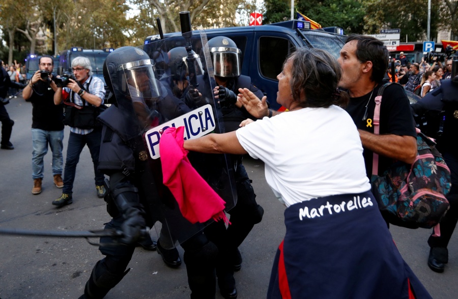 Gobierno español descarta diálogo con autoridades de Cataluña