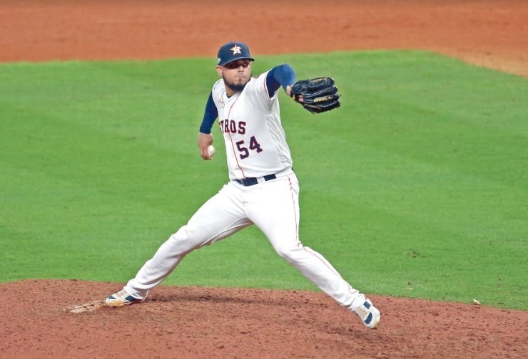 El mexicano Osuna encabeza a latinos en la Serie Mundial