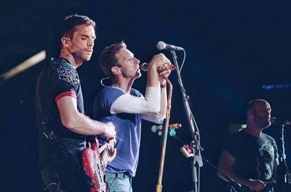 Coldplay lanza lista de canciones de su nuevo disco en periódicos