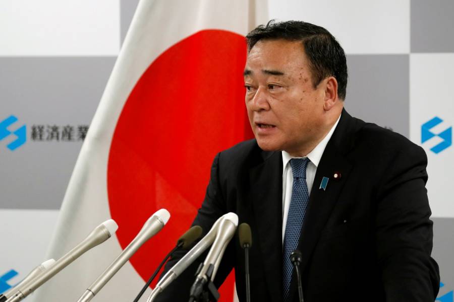 Renuncia ministro de comercio de Japón tras escándalo electoral