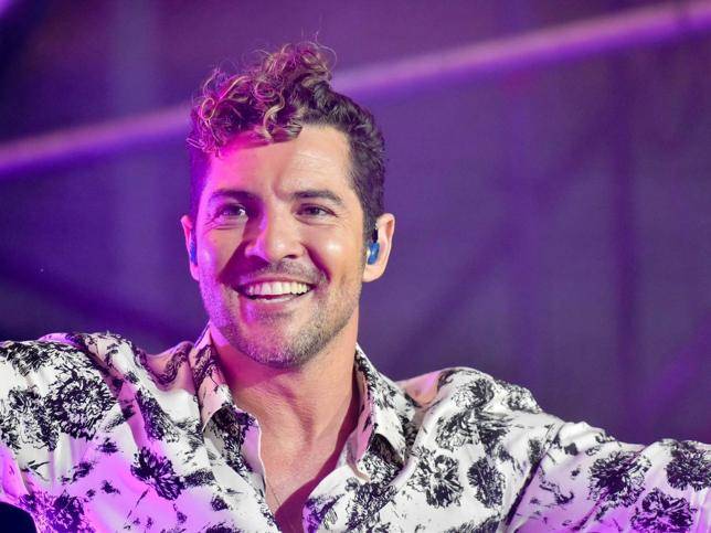 David Bisbal: Fue un honor cantar con Rocío Jurado