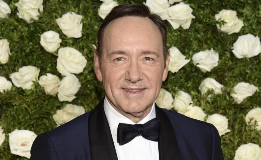 Tras muerte de denunciante, retiran cargos contra Kevin Spacey