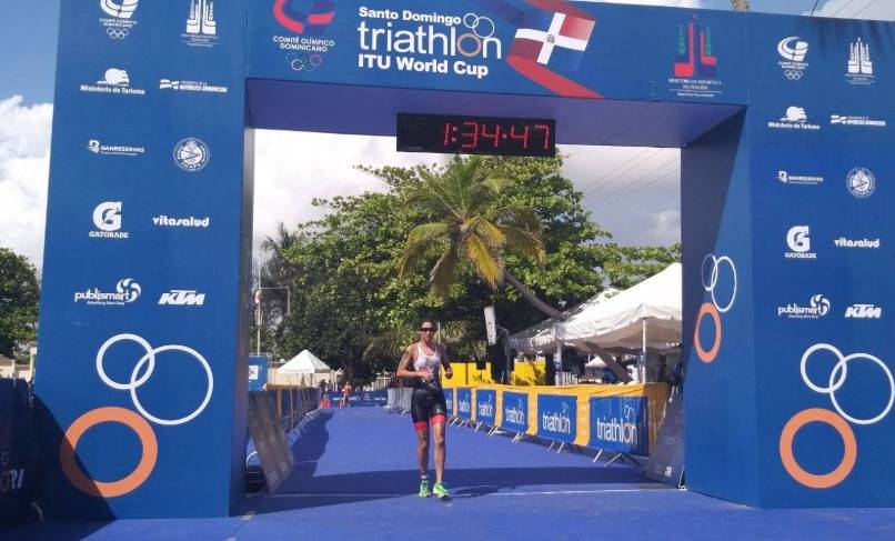 Claudia Rivas se lleva bronce en Mundial de Triatlón