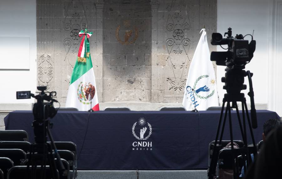 Renuncian cuatro Consejeras a la CNDH