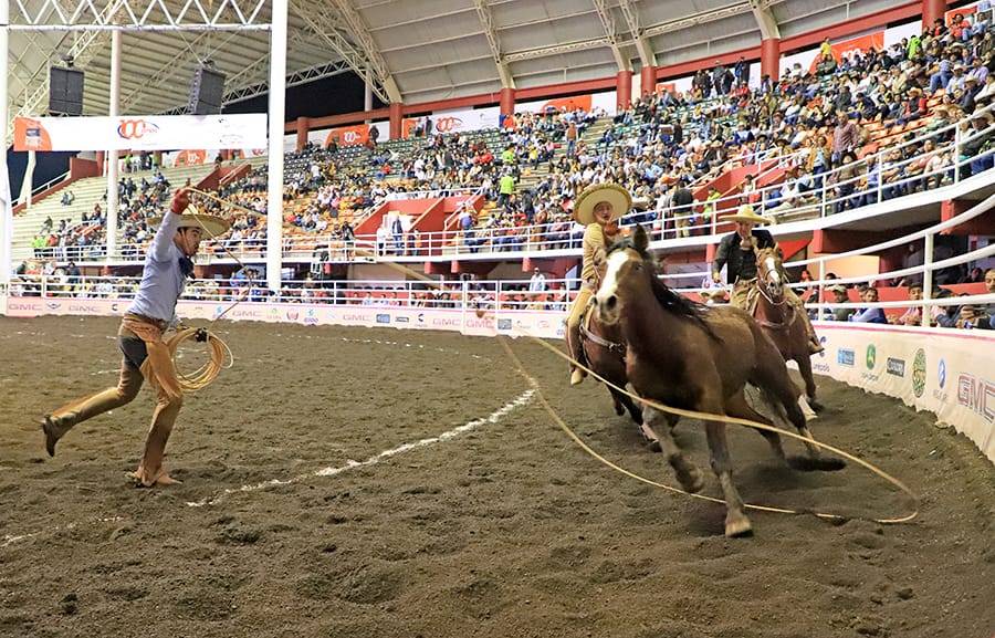 Diego Ibarra a la cabeza de los Charros Completos