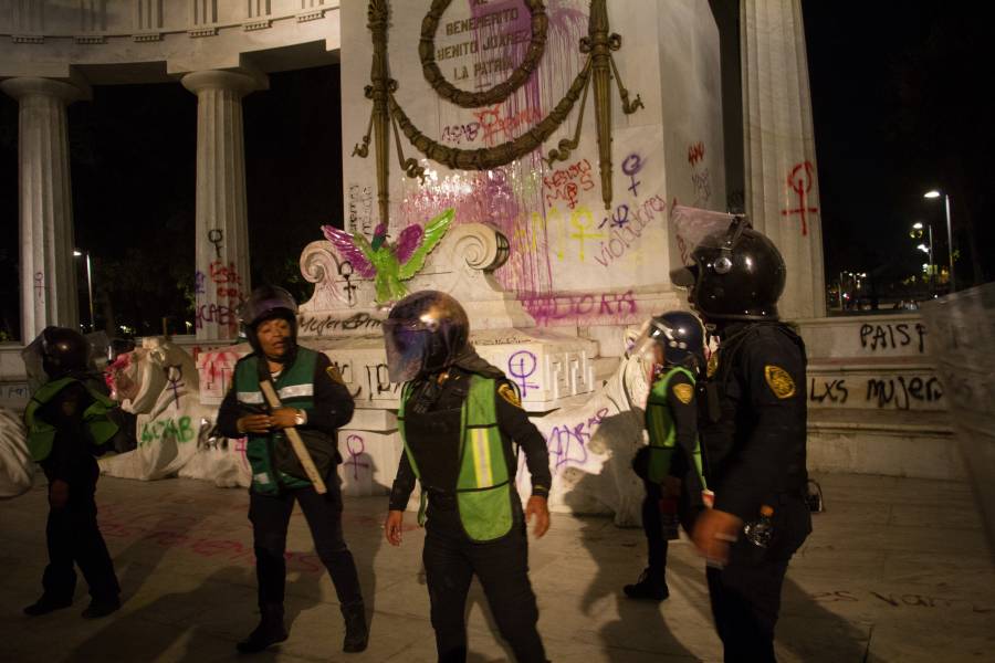 Retiran poco más de 25 metros cúbicos de basura tras marcha