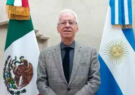 Suspenden a embajador de México en Argentina tras ser acusado de robo