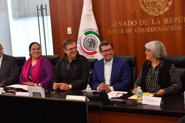 Se reúnen el secretario Ebrard y senadores para ver avances de ratificación del T-MEC