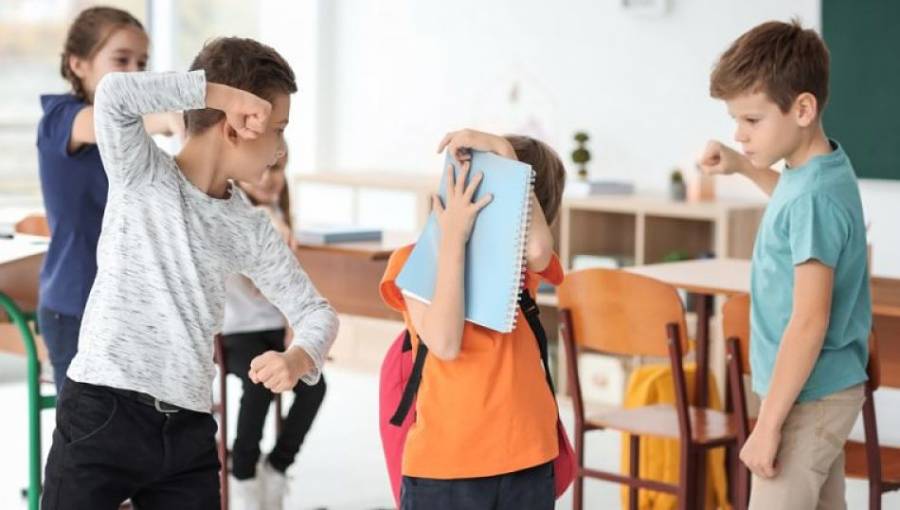 Quien hace bullying es más propenso a problemas mentales, afirma estudio