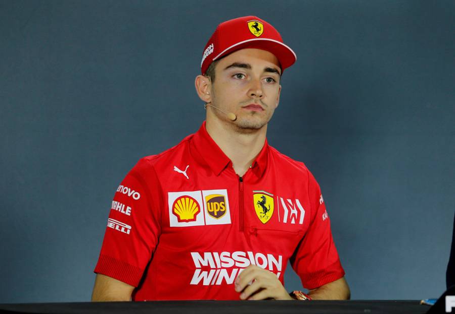 Ferrari extiende contrato de Leclerc hasta 2024