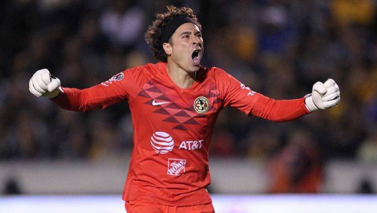 Memo Ochoa habla sobre las pésimas condiciones de la cancha del Azteca