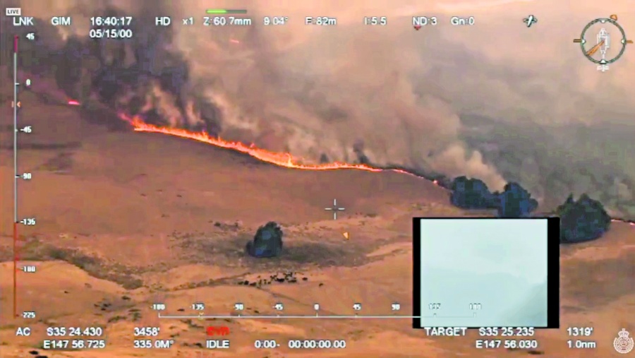 La ola de calor aviva  el fuego en Australia