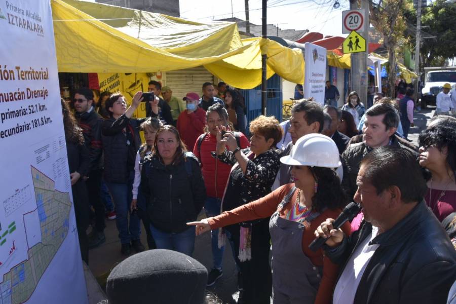 Inicia programa de desazolve en Iztapalapa con apoyo del gobierno de la CDMX