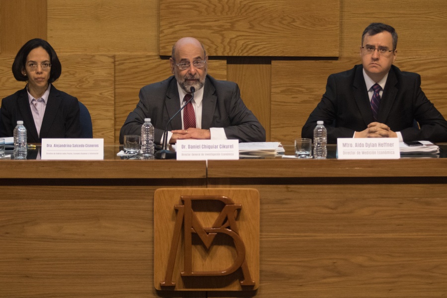 Acude Banxico a corte por salario del presidente
