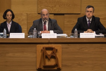 Acude Banxico a corte por salario del presidente