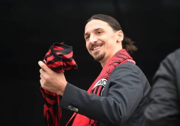 Ibrahimovic: “Ahora recibo m&aacute;s ofertas para jugar que hace 10 a&ntilde;os”