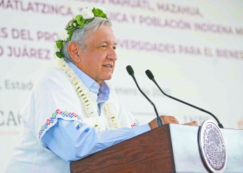 Presidente asegura que dejar&aacute; las bases de la 4T