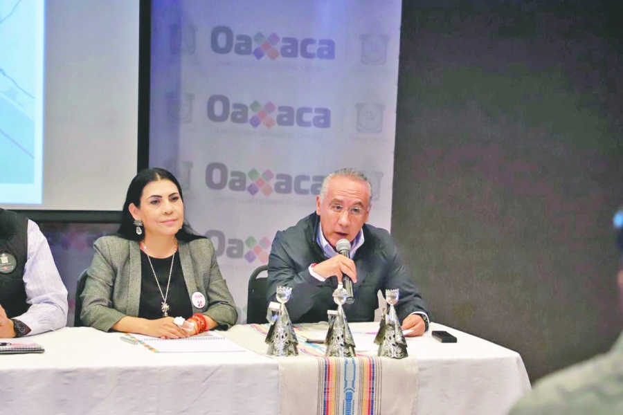 Solicita Oaxaca declaratoria de emergencia por el sismo 