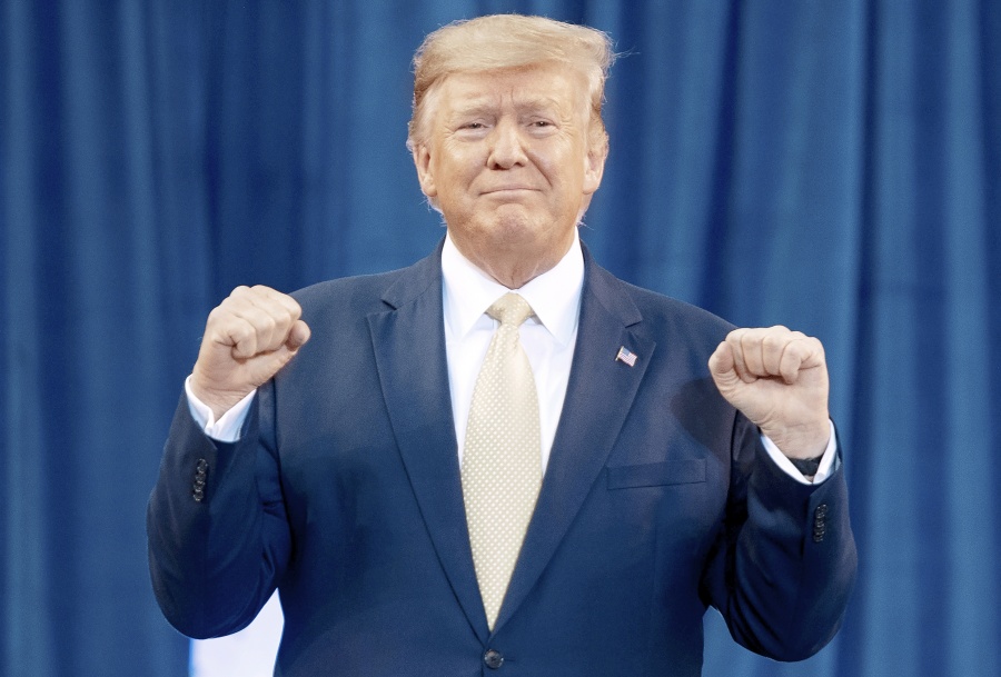 Trump inicia carrera por la  reelección con ventaja económica