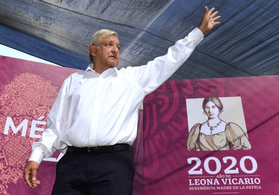 Reitera AMLO que España debe pedir disculpas por la Conquista