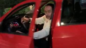 Detienen a “Lord Gato”; quiso sobornar a polic&iacute;as con 10 mil pesos