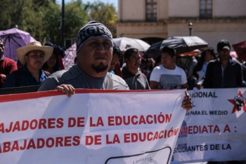 Analiza CNTE relevo democr&aacute;tico en su dirigencia 