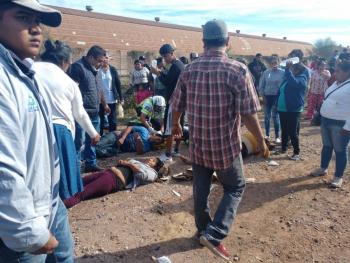 Al menos 4 muertos tras accidente entre tren y autob&uacute;s trabajadores agr&iacute;colas en V&iacute;cam