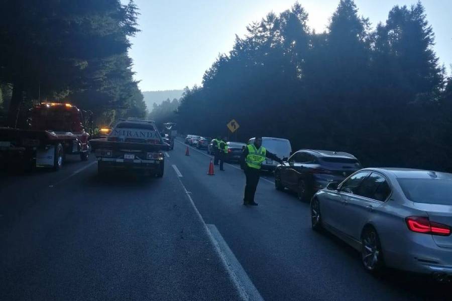 Choque deja un muerto en la autopista México-Toluca